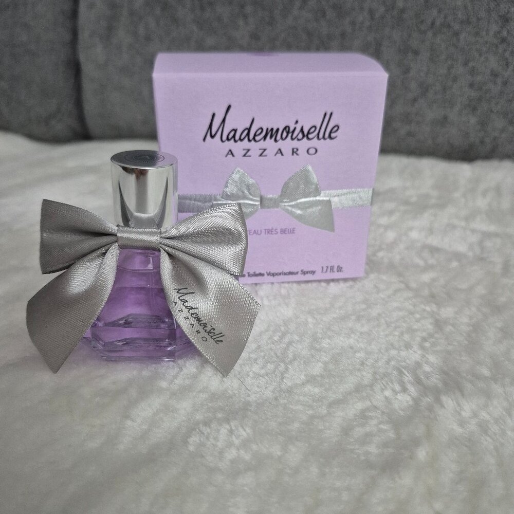 Mademoiselle Azzaro L'eau tres belle